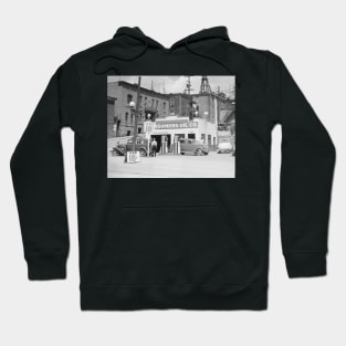 Gas Station in Montana, 1939. Vintage Photo Hoodie